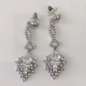 Gorgeous Austrian Crystals Chandelie Earrings